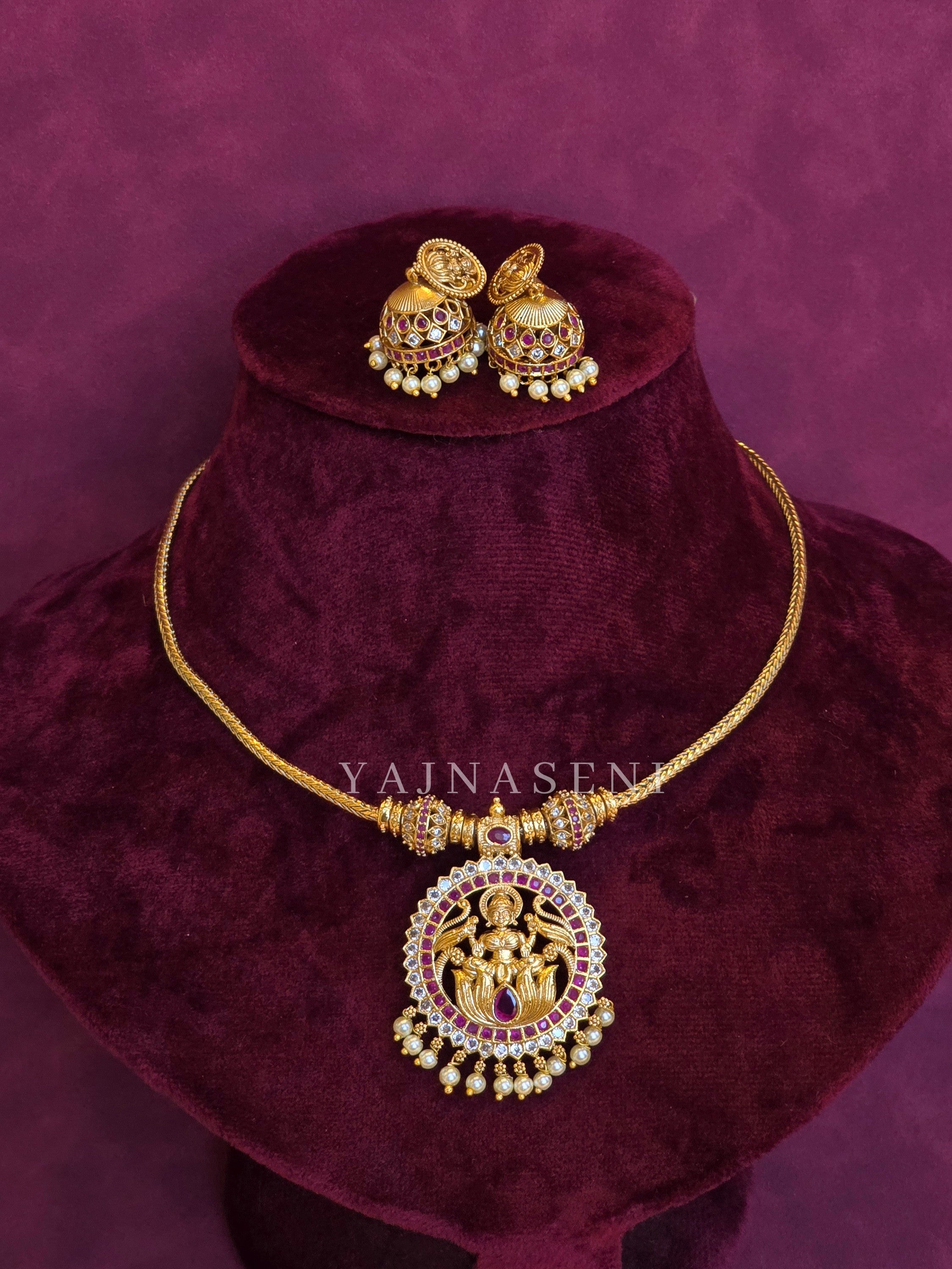 KAAVINI (Rani)