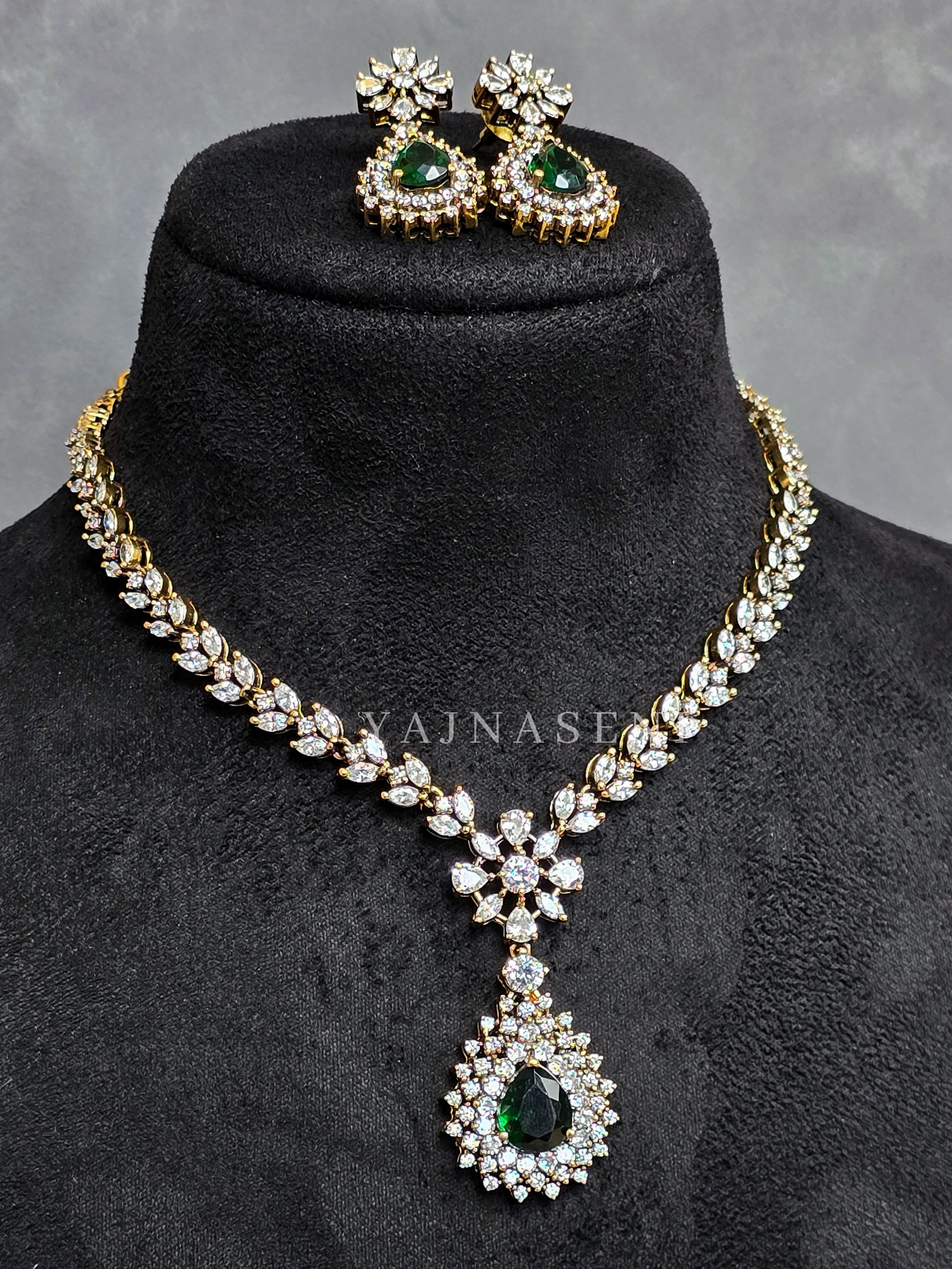 KARISHMA (Green)
