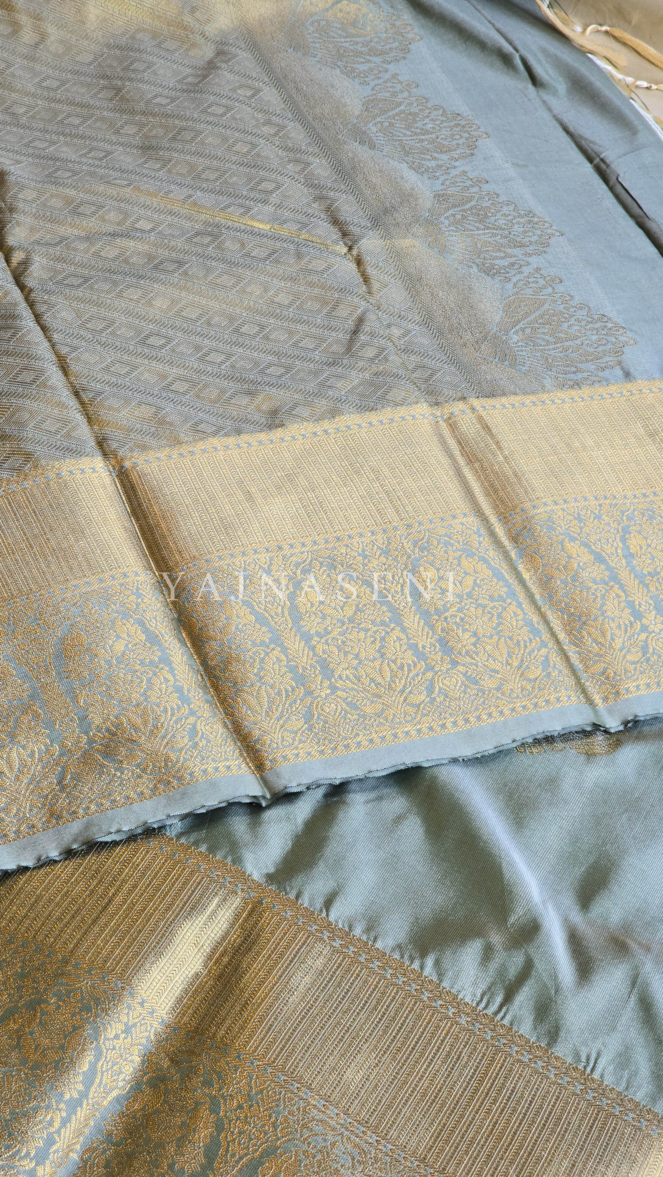 Color Block Series : Semi Kanchi Silk Saree - Sage x Cream