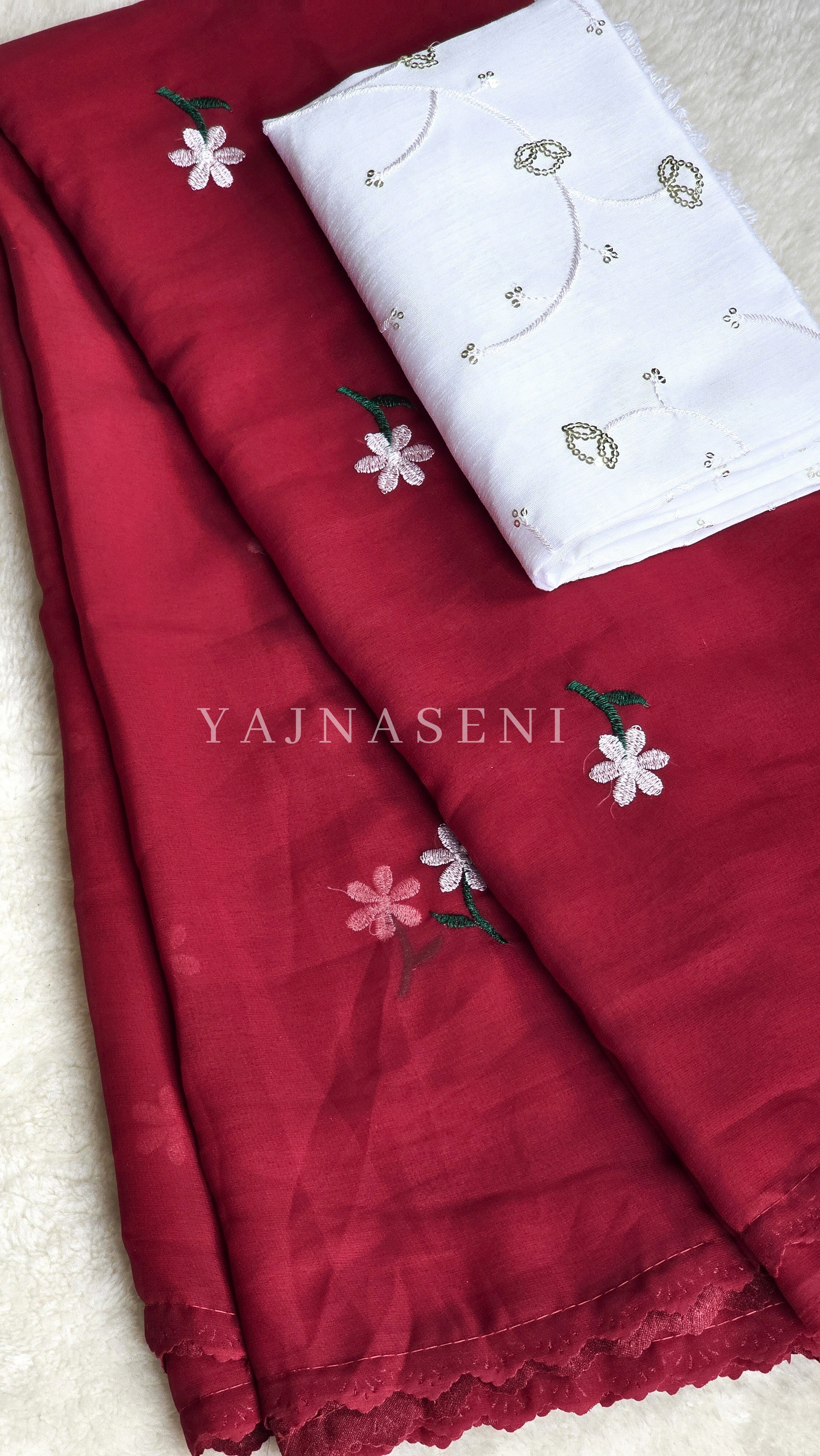 Minimalist floral x Georgette saree : Maroon