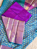 Load image into Gallery viewer, MYSTIC MONARCH - Pure Kanjivaram Silk Saree with Gold Zari
