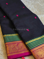 Load image into Gallery viewer, Kanchi Cotton Saree : Black x Magenta
