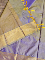 Load image into Gallery viewer, Vaira oosi x Checkered Saree - Heather Purple (Gold dual tone)

