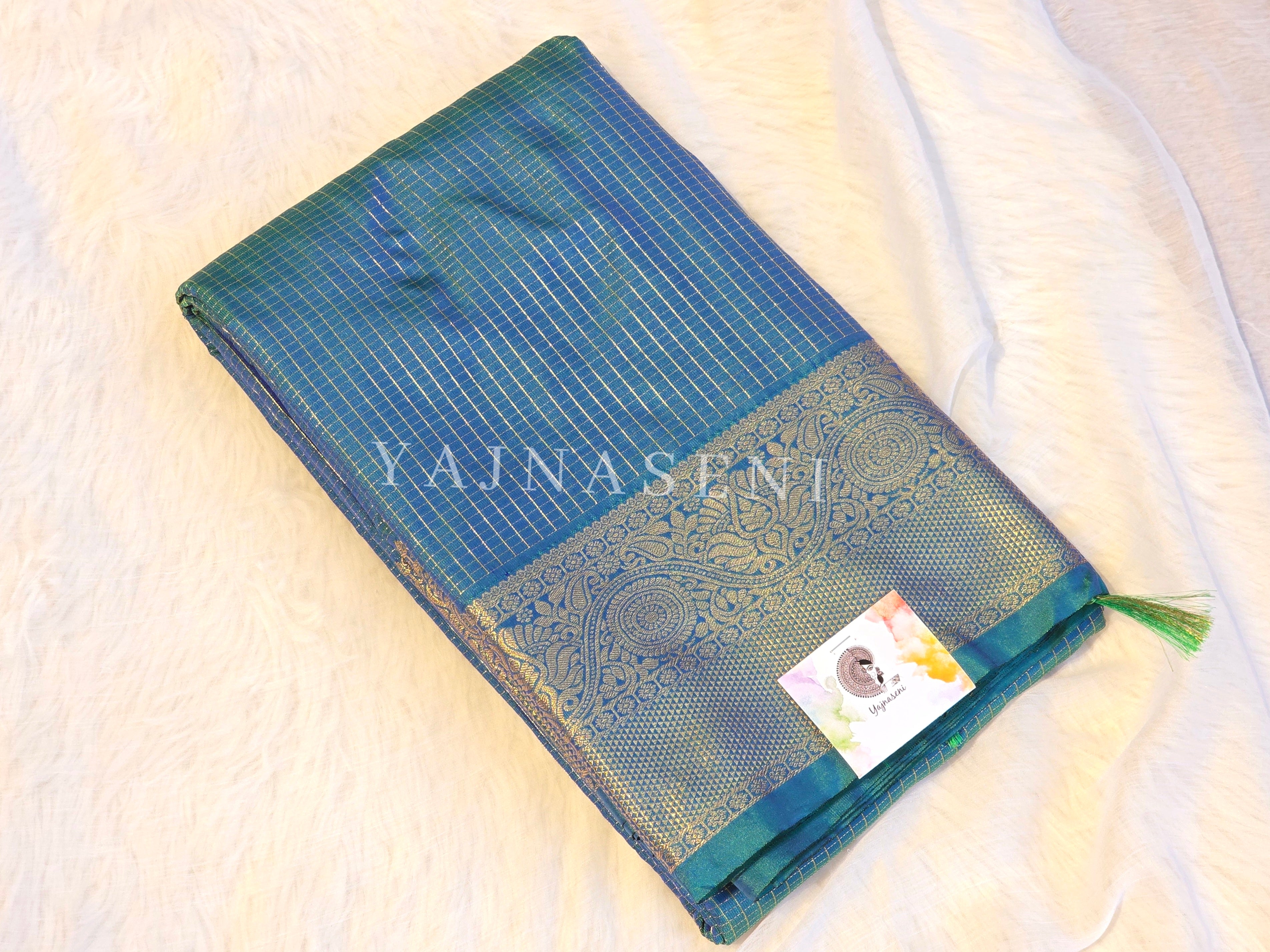 Vaira oosi x Checkered Saree - Peacock