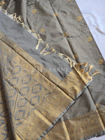 Load image into Gallery viewer, Vaira Oosi Checkered x Peacock Semi Silk Saree - Koala Grey
