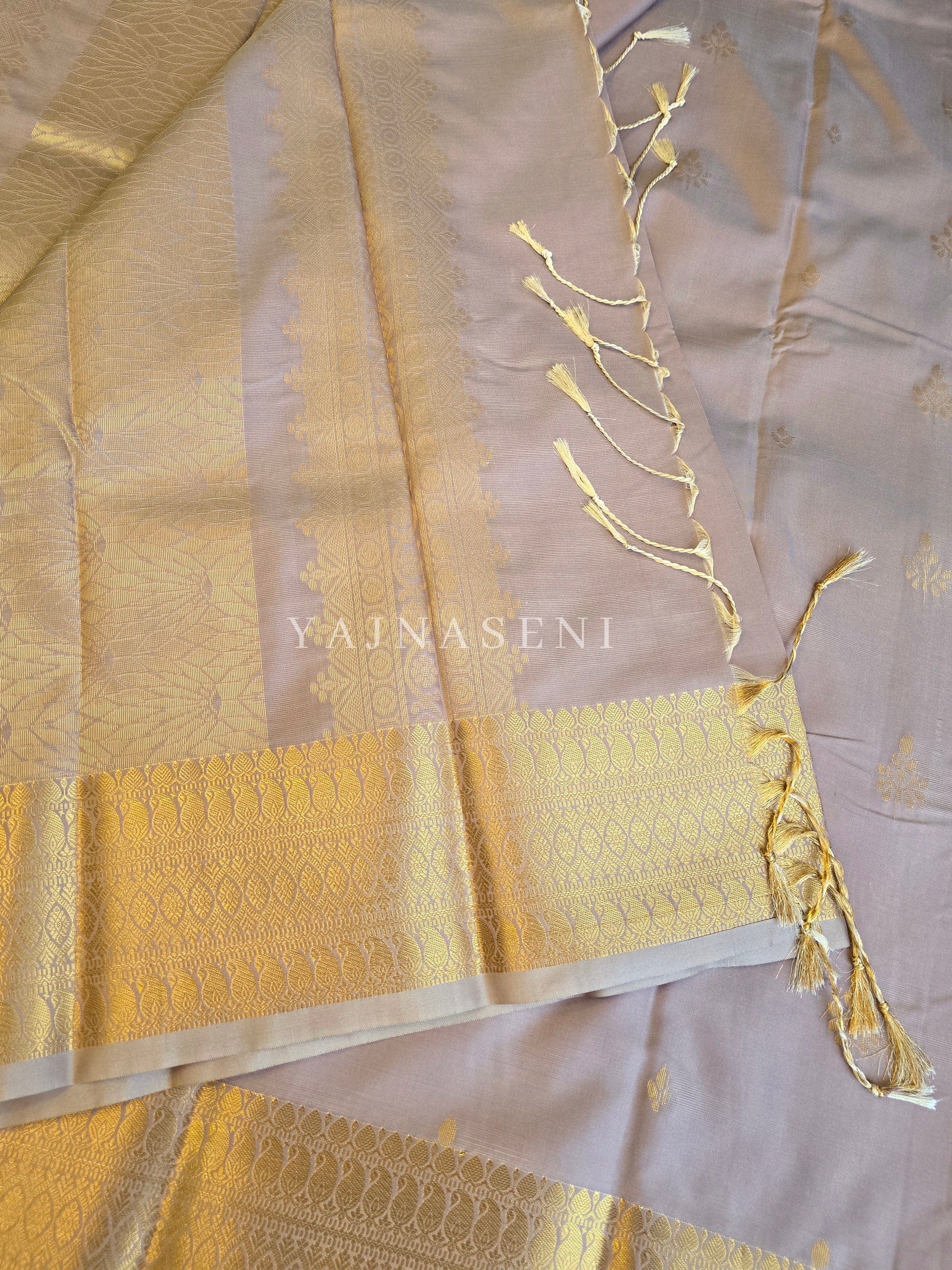 Dainty Motifs x Semi Soft Silk Saree - Blush