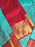 Load image into Gallery viewer, MAJESTIC MIRAGE - Pure Kanjivaram Silk Saree with Gold Zari

