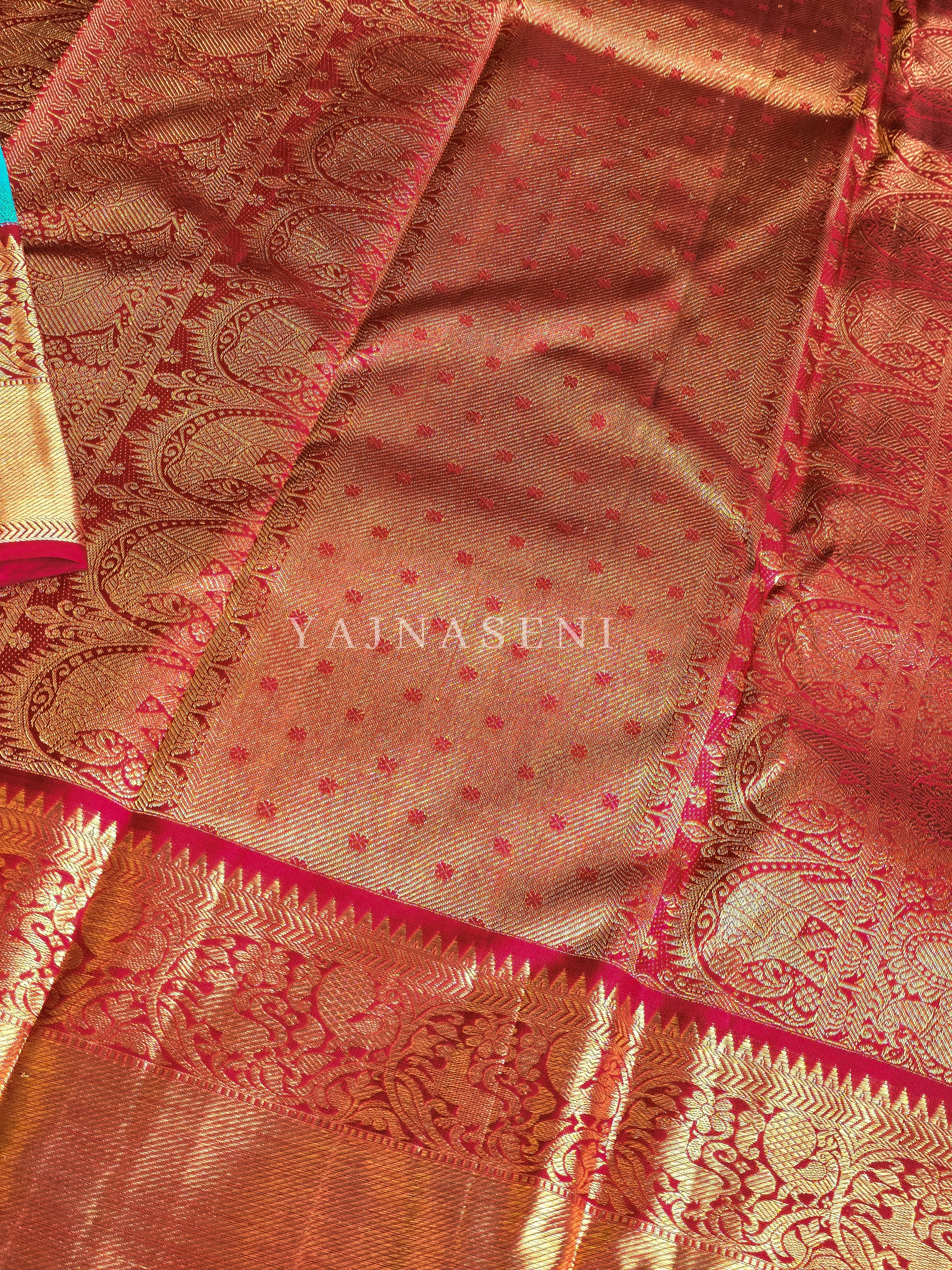 MAJESTIC MIRAGE - Pure Kanjivaram Silk Saree with Gold Zari