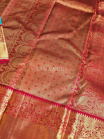 Load image into Gallery viewer, MAJESTIC MIRAGE - Pure Kanjivaram Silk Saree with Gold Zari
