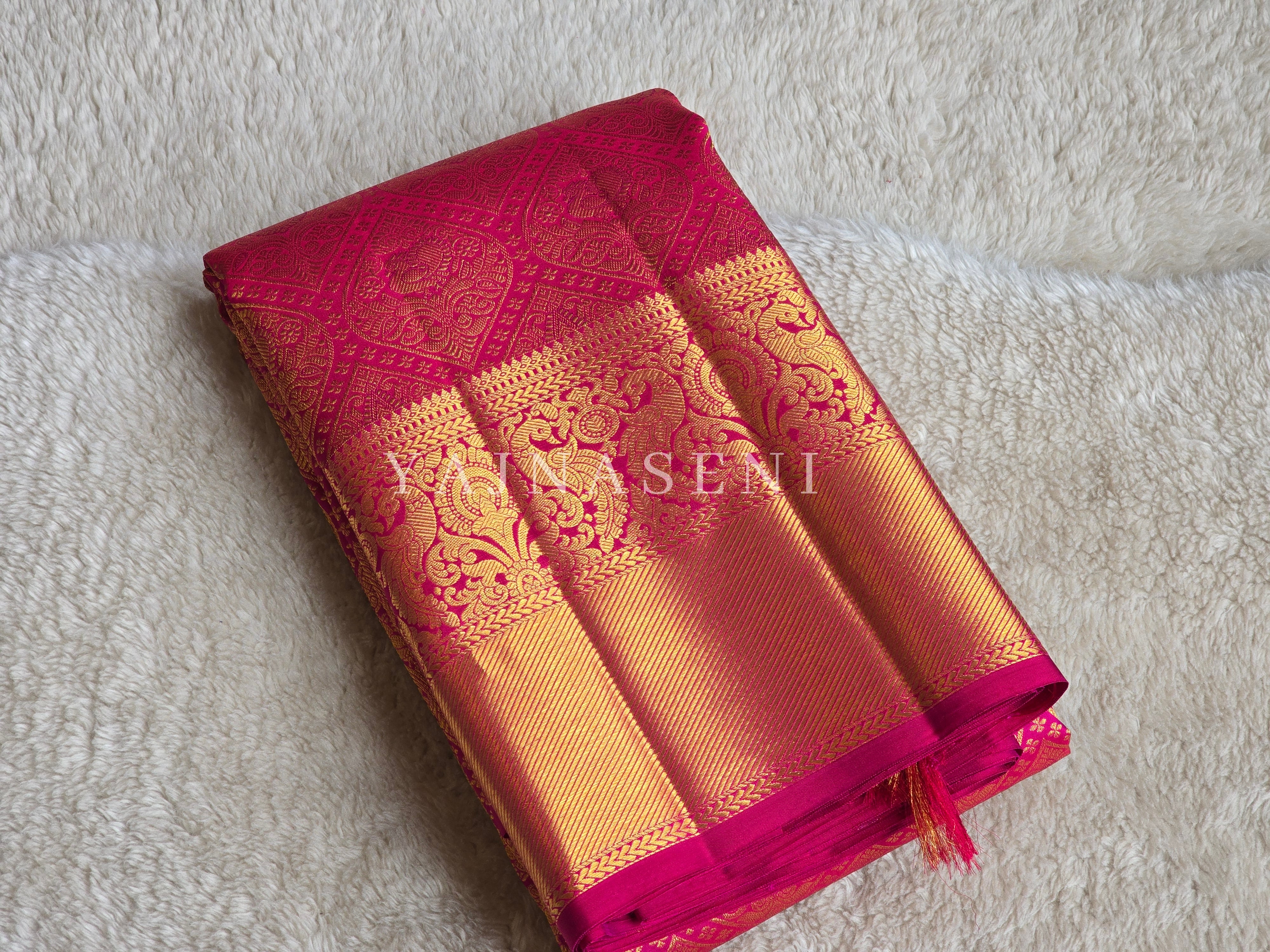 MIRDULA VARNIKA - Pure Kanjivaram Silk Saree with Gold Zari
