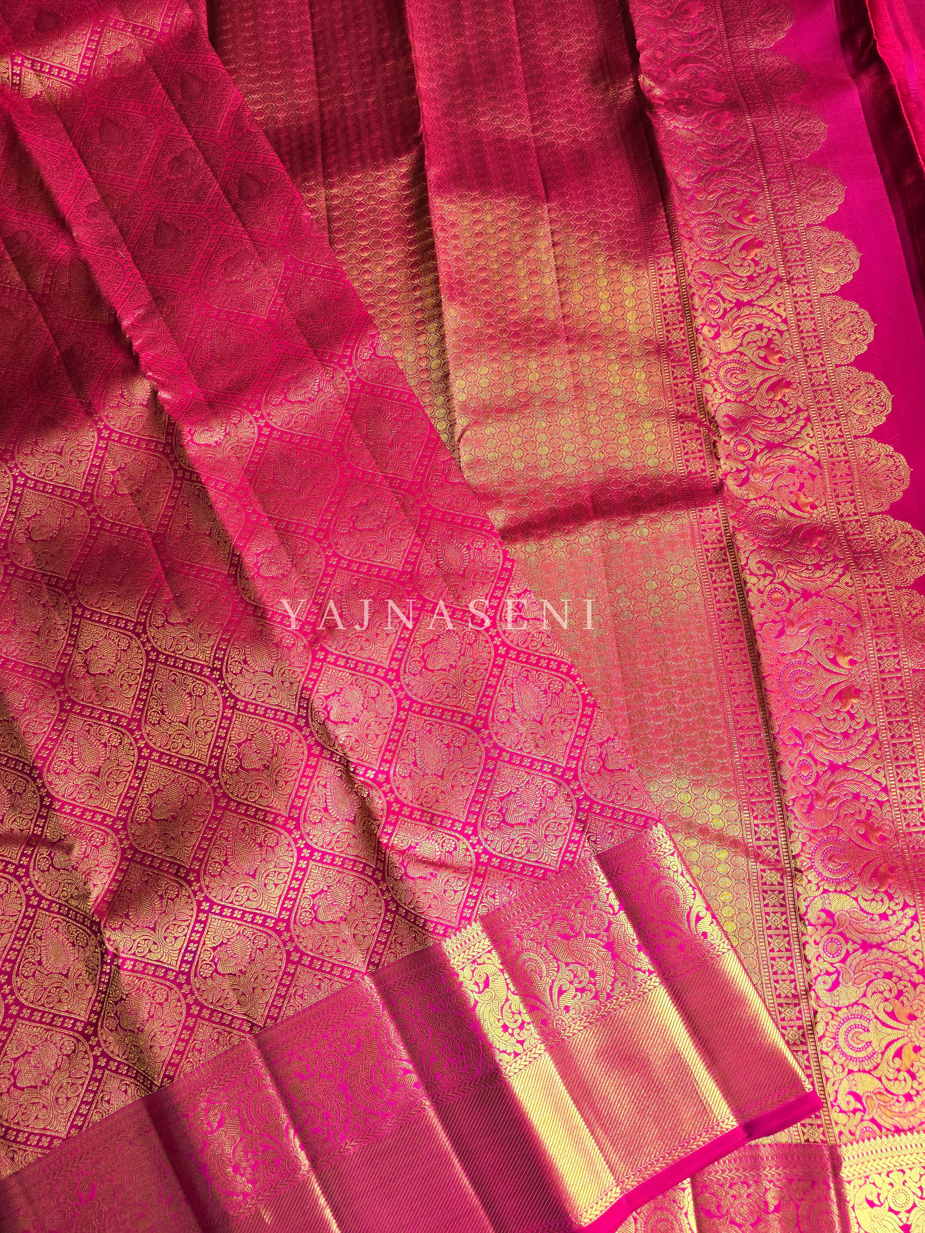MIRDULA VARNIKA - Pure Kanjivaram Silk Saree with Gold Zari
