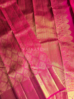 Load image into Gallery viewer, MIRDULA VARNIKA - Pure Kanjivaram Silk Saree with Gold Zari
