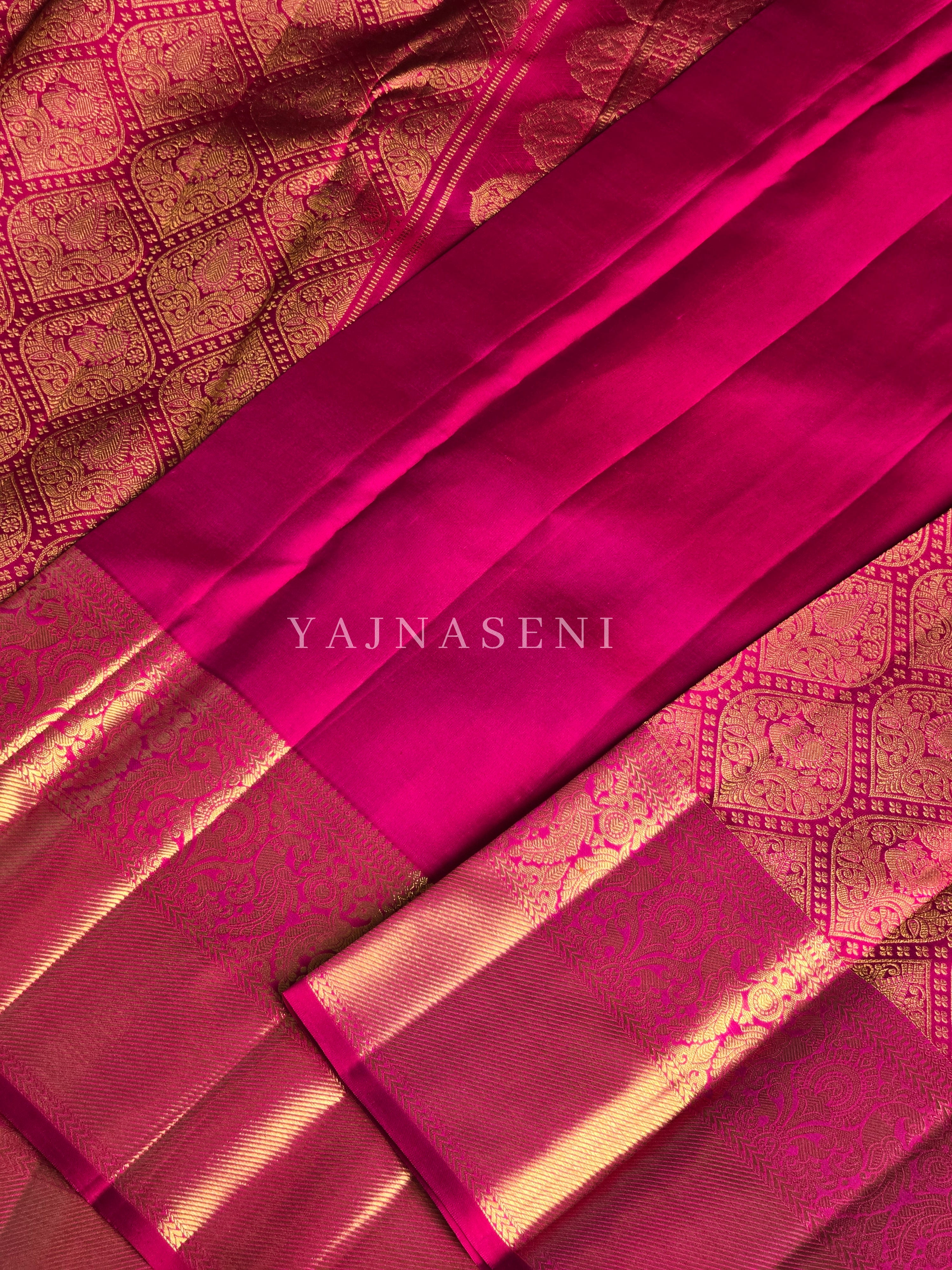 MIRDULA VARNIKA - Pure Kanjivaram Silk Saree with Gold Zari