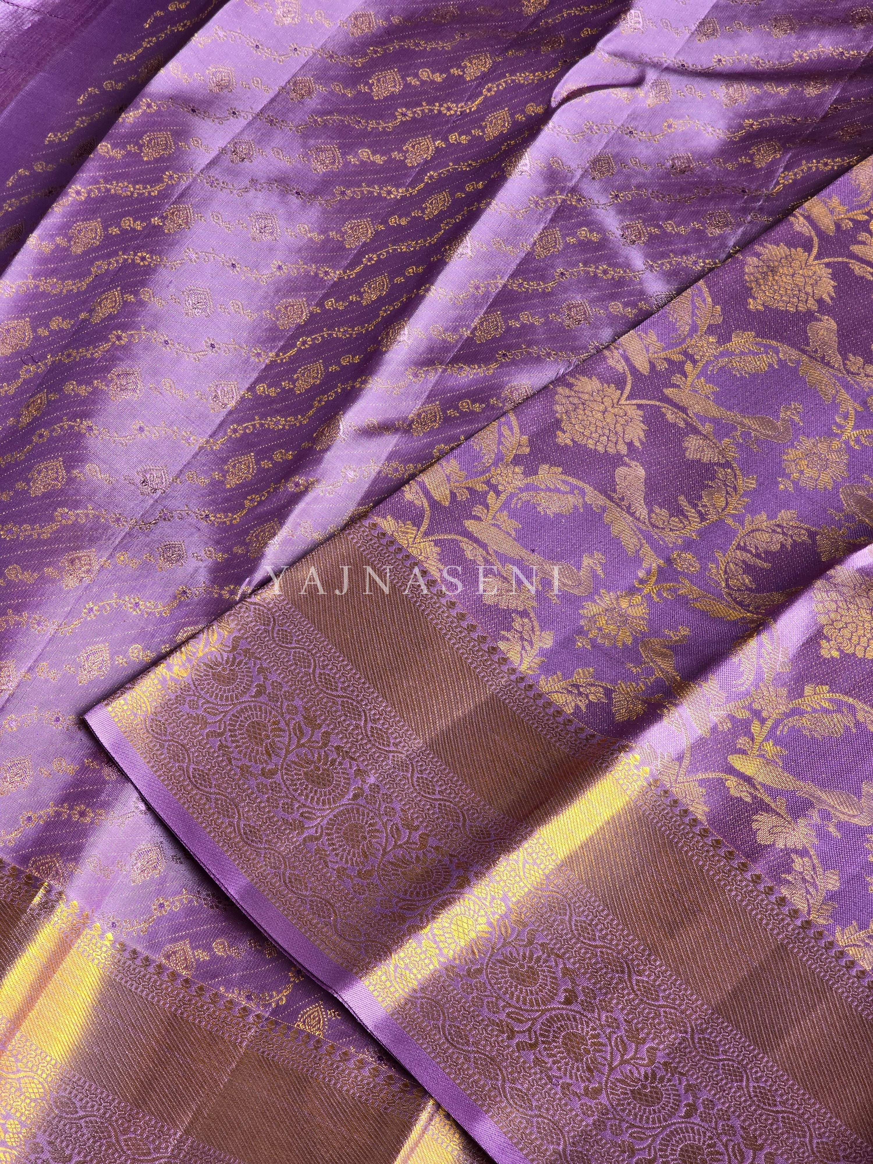 FEATHERED WEAVE - Pure Kanjivaram Silk Saree with Gold Zari