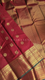 Load image into Gallery viewer, HERITAGE GROVE - Pure Kanjivaram Silk Saree with Gold Zari
