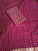 Load image into Gallery viewer, Crushed Fabric Viscose Georgette Saree x Checkered - Wine
