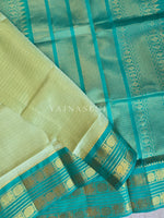 Load image into Gallery viewer, Checkered x Handloom Kanchipuram Silk Cotton Saree : Mint x Turquoise Green
