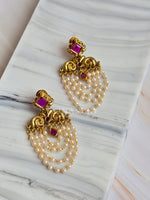 Load image into Gallery viewer, NABHYA earrings (Rani)
