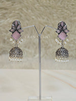 Load image into Gallery viewer, NIRA earrings (Pink)
