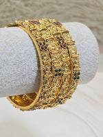 Load image into Gallery viewer, NADIRA - Set of 4 bangles
