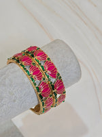 Load image into Gallery viewer, SARIKA - Pair of bangles
