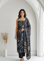 Load image into Gallery viewer, KAESHINI [2XL/44] - Straight Cut Kurti Set (Black)
