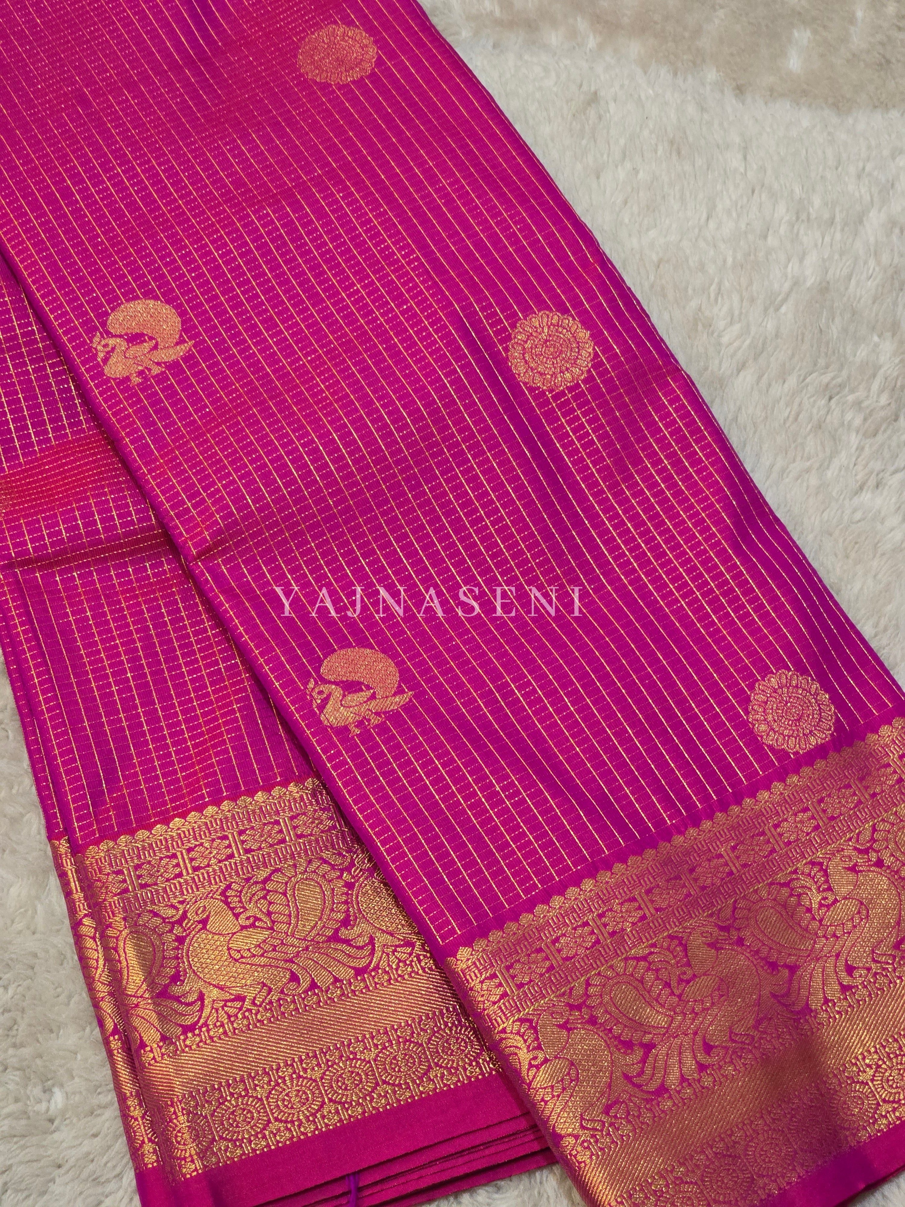 Vaira Oosi Checkered x Peacock Semi Silk Saree - Fuchsia