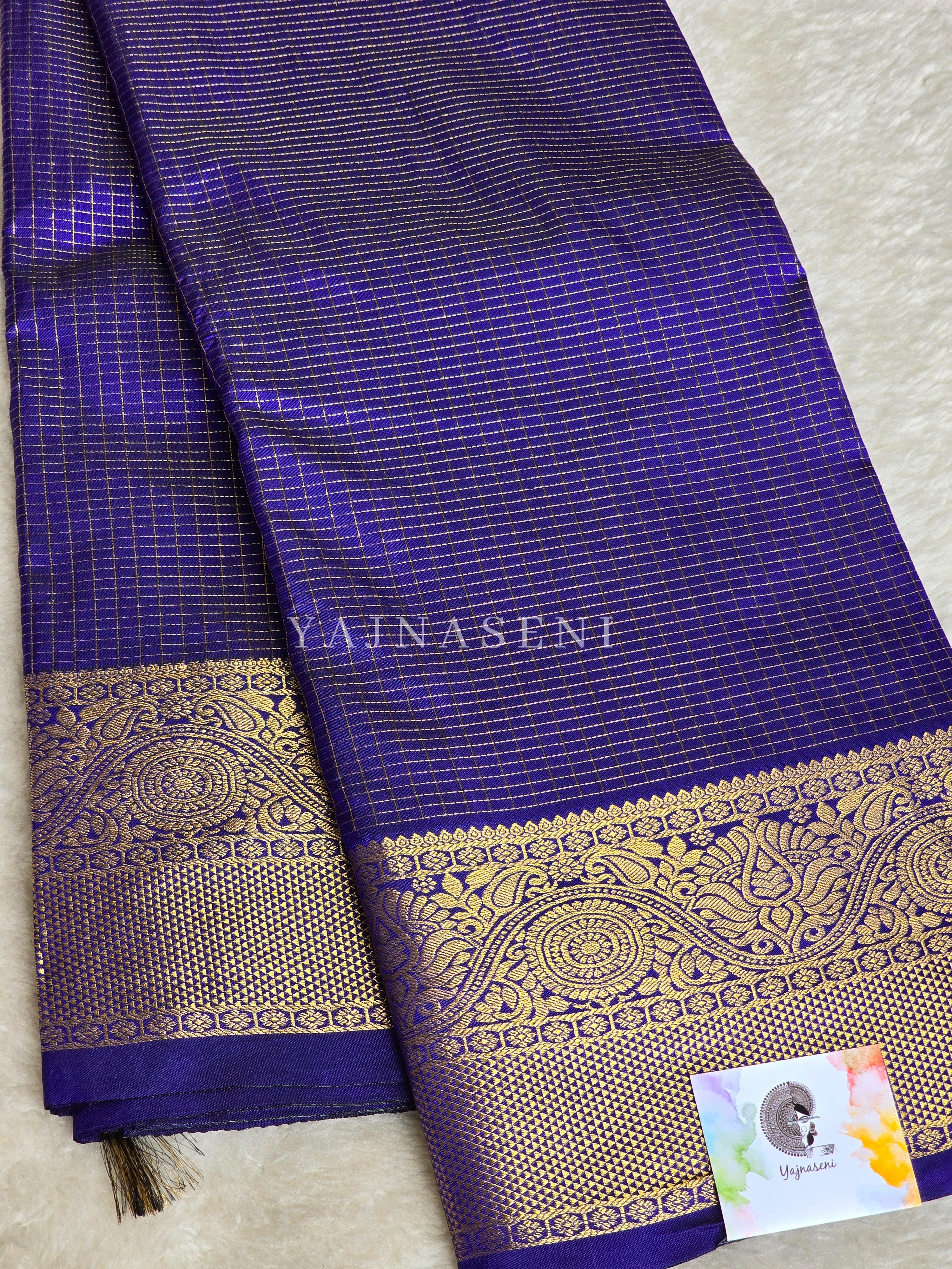 Vaira oosi x Checkered Saree - Royal Blue