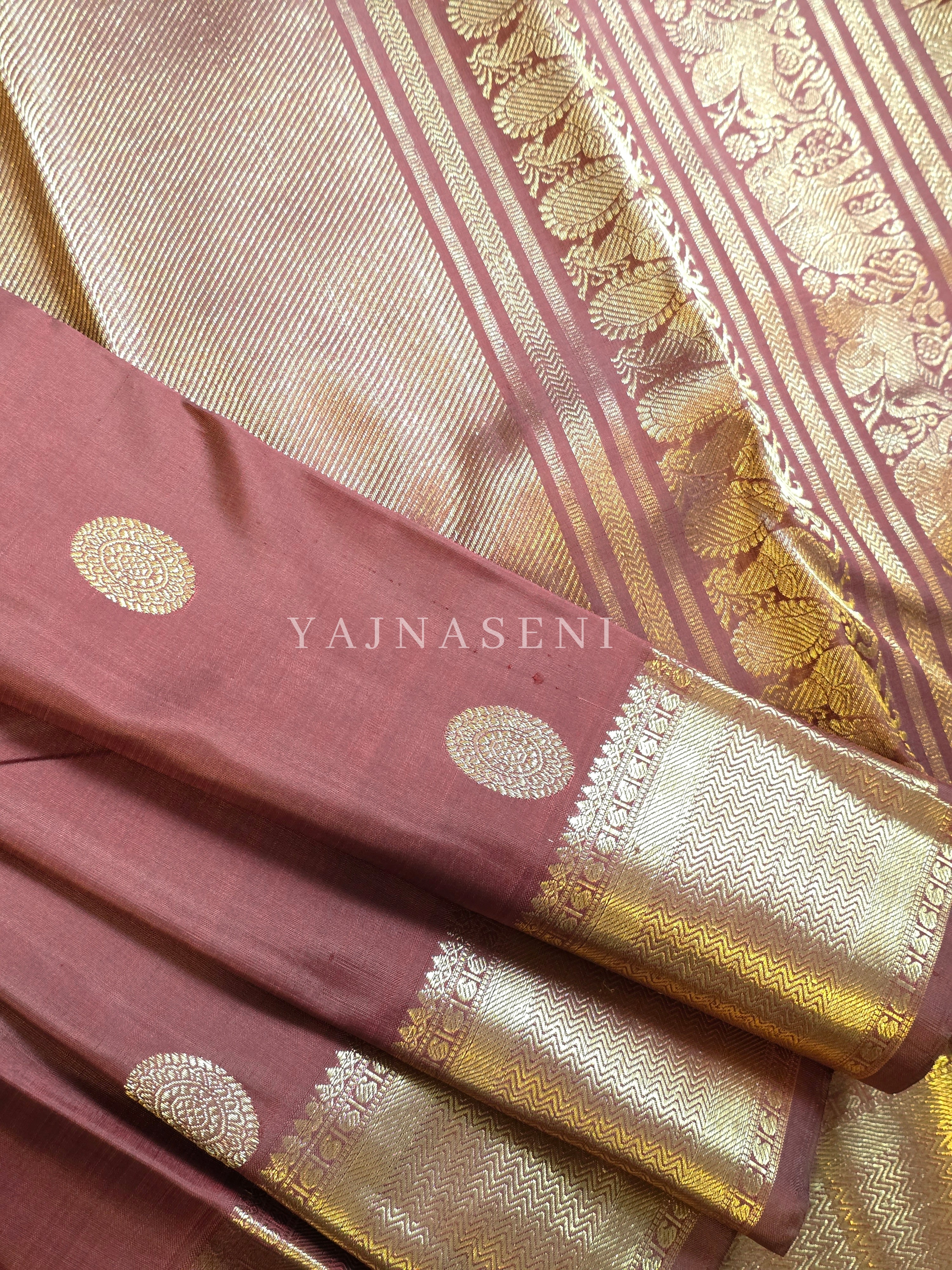 MOCHA KISS - Pure Kanjivaram Silk Saree with Gold Zari