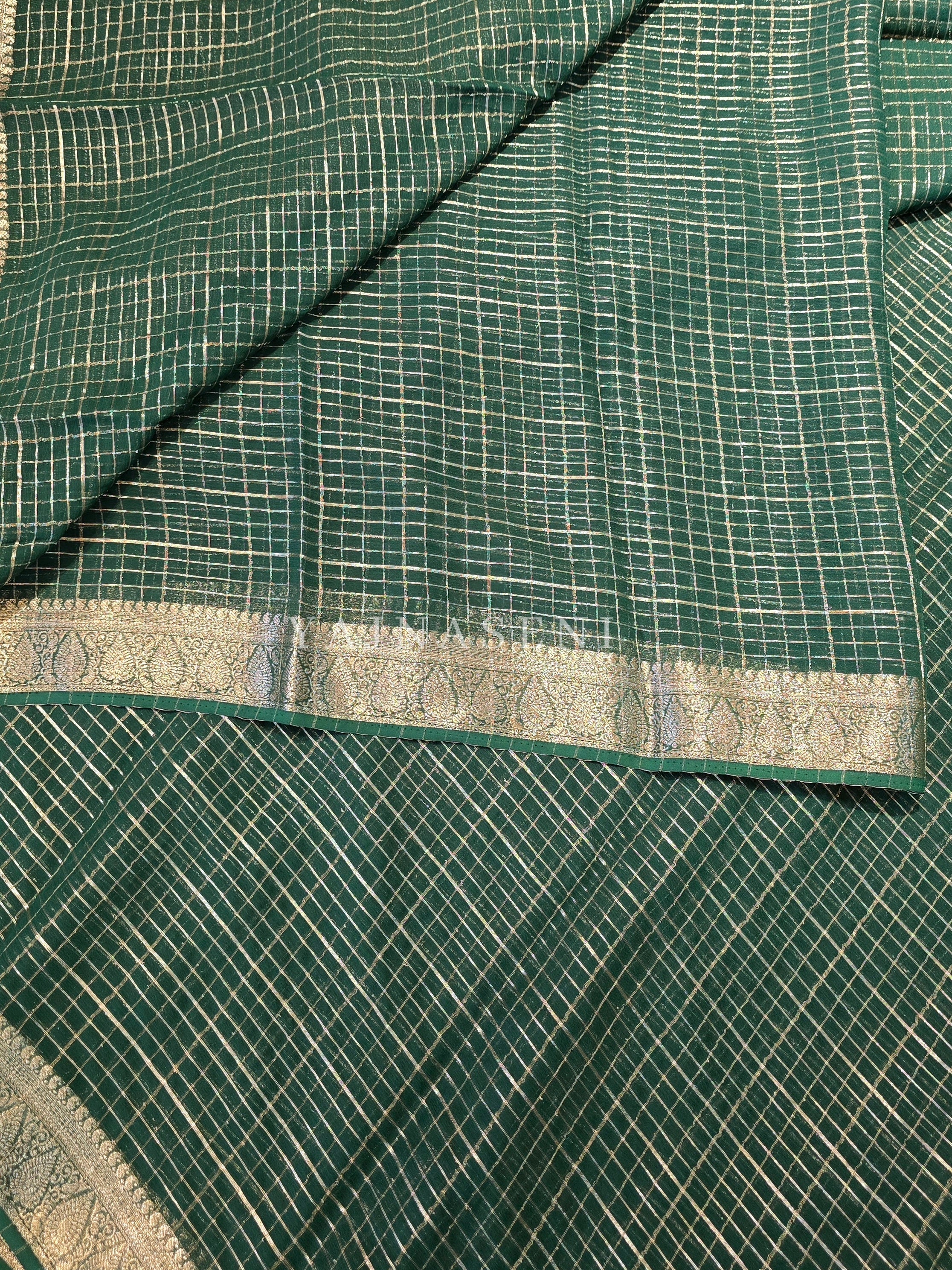 Georgette Saree x Checkered Zari : Dark Green