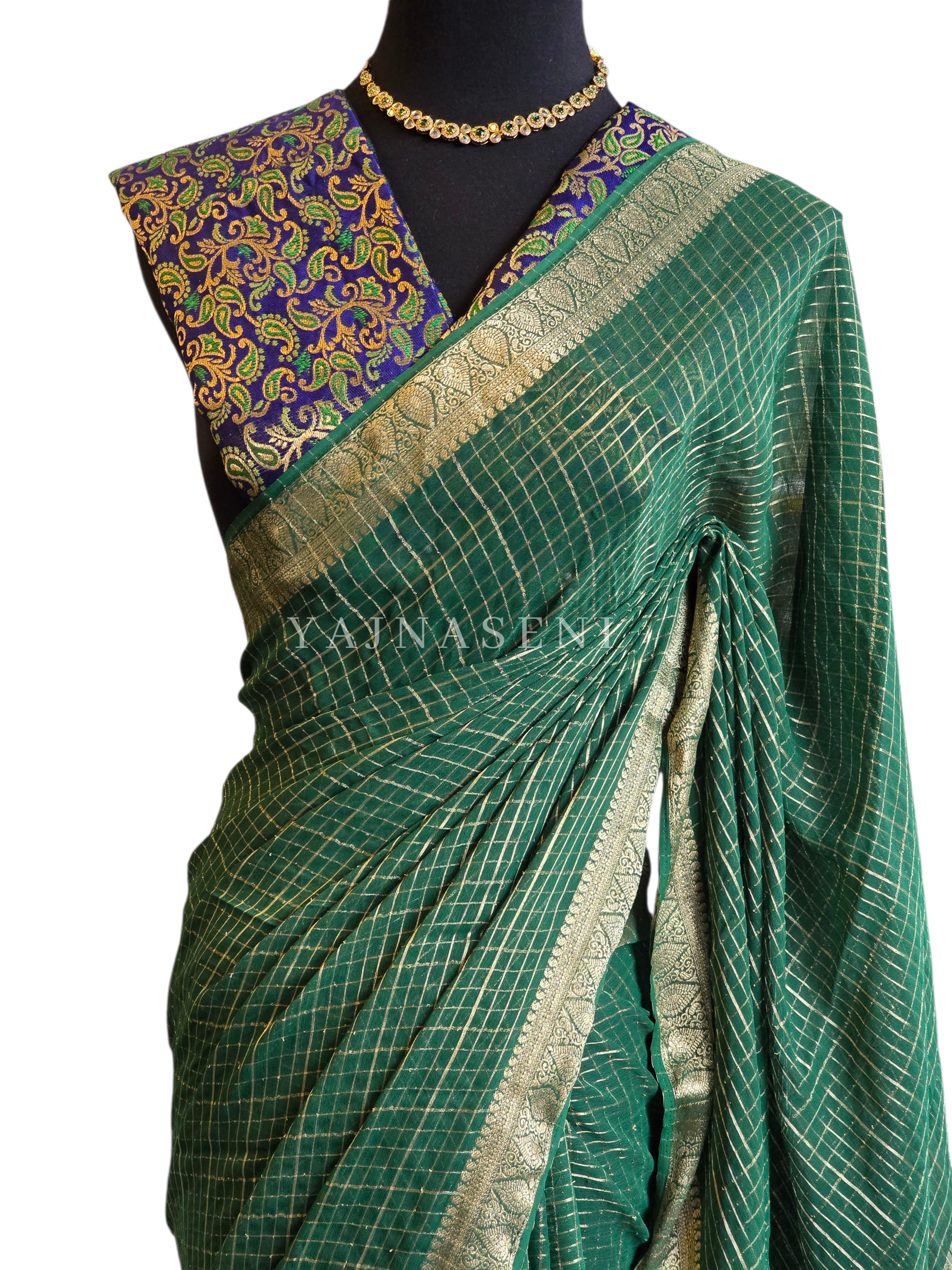 Georgette Saree x Checkered Zari : Dark Green