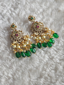 ABARNA necklace (emerald)