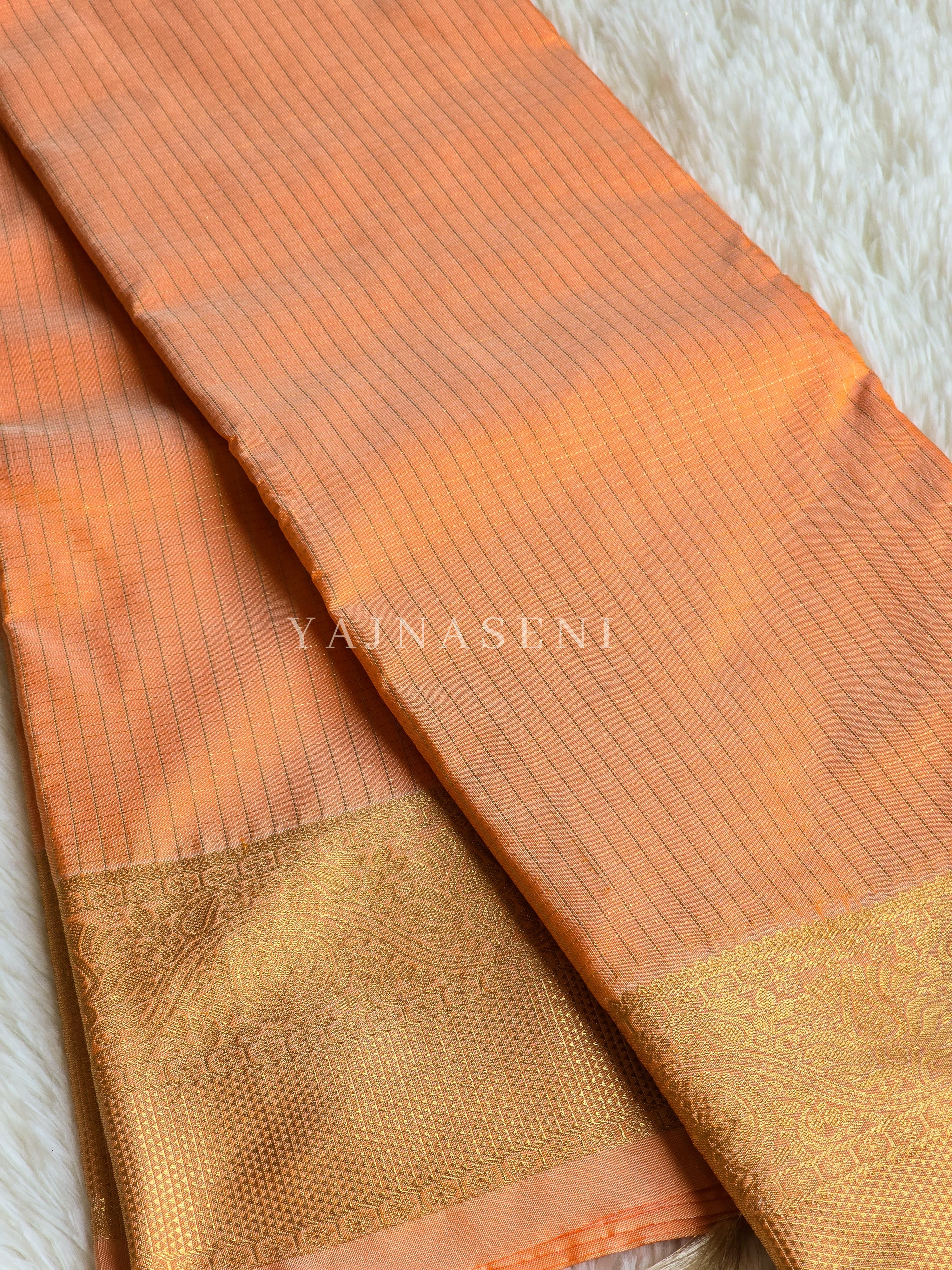 Vaira oosi x Checkered Saree - Pastel Orange