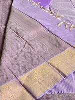 Load image into Gallery viewer, Vaira oosi x Checkered Saree - Lavender
