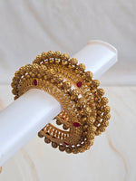 Load image into Gallery viewer, MAHITHRA - pair of kada
