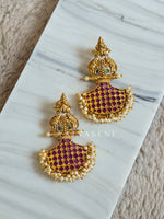 Load image into Gallery viewer, IBHA earrings
