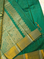 Load image into Gallery viewer, Minimalist Semi Silk Saree x Gold Zari - Emerald
