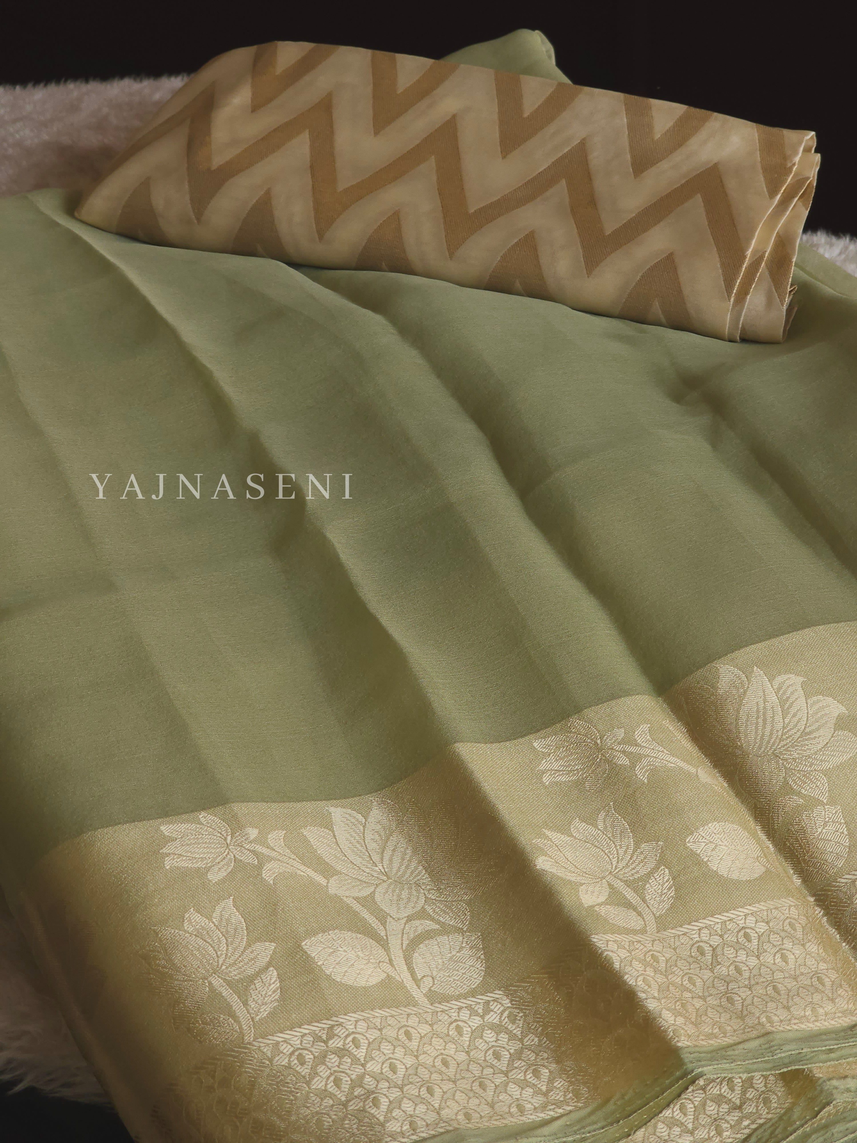 Organza silk pastel saree x sequins - Green Tea