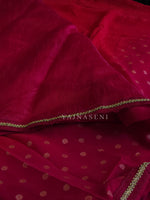 Load image into Gallery viewer, Georgette saree x Glitter prints - Red Ombre
