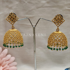 SATHVIKA jimikkis (emerald)