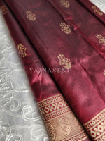 Load image into Gallery viewer, Litchi silk saree - Maroon
