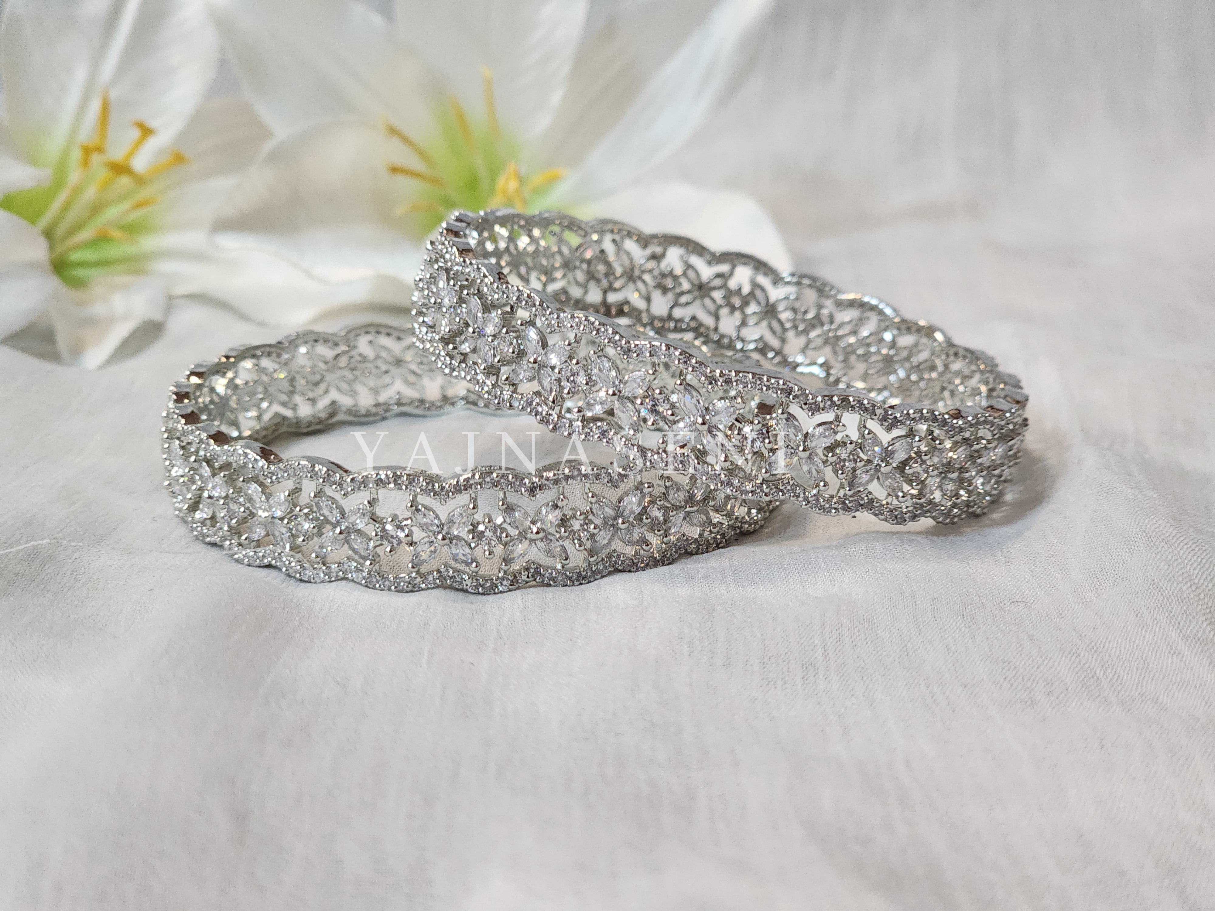 ALIZEH bangles - Silver