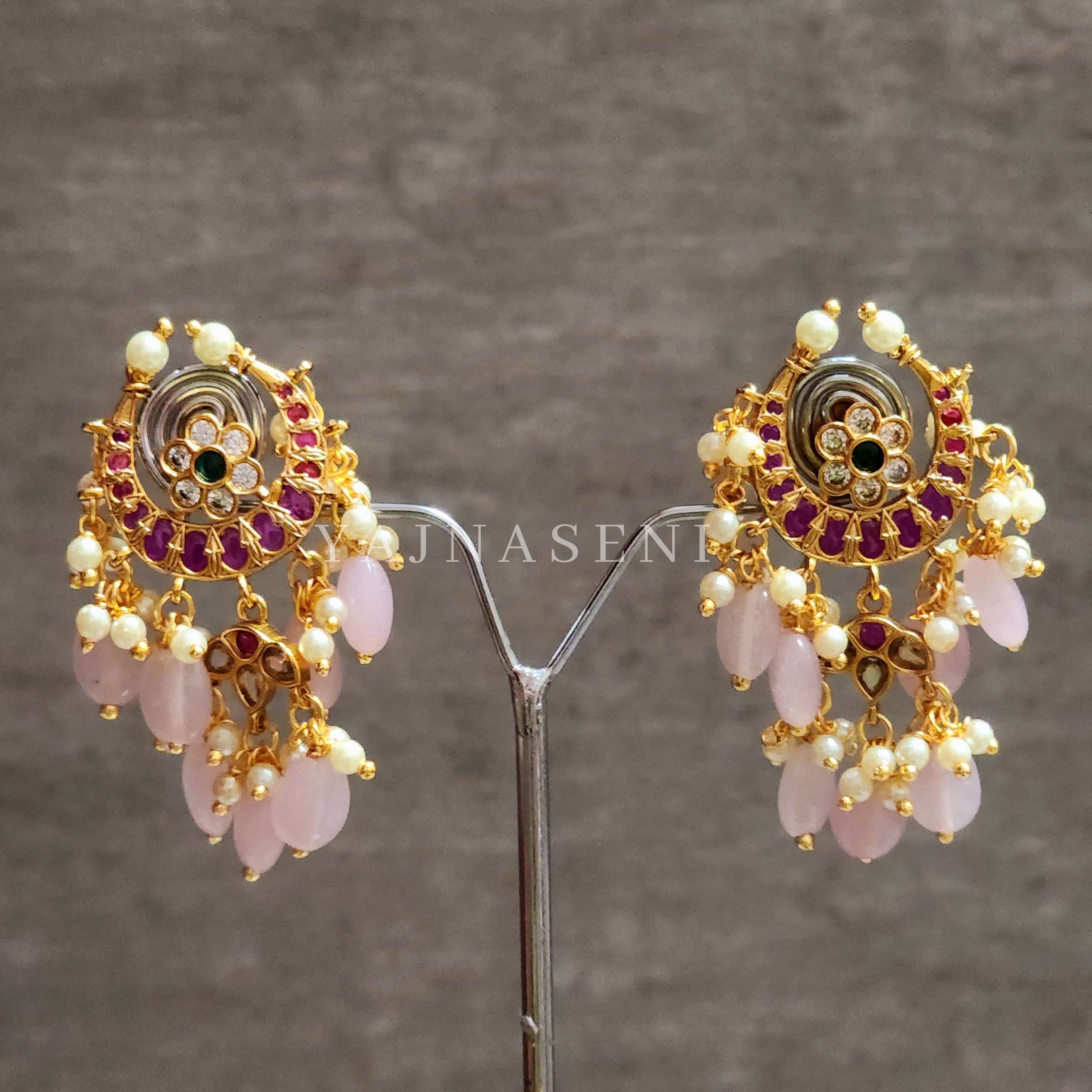 ABARNA earrings (pink)