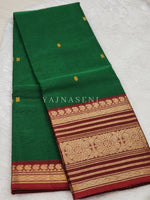 Load image into Gallery viewer, Kanchipuram Pure Cotton x Copper zari saree - Mistletoe

