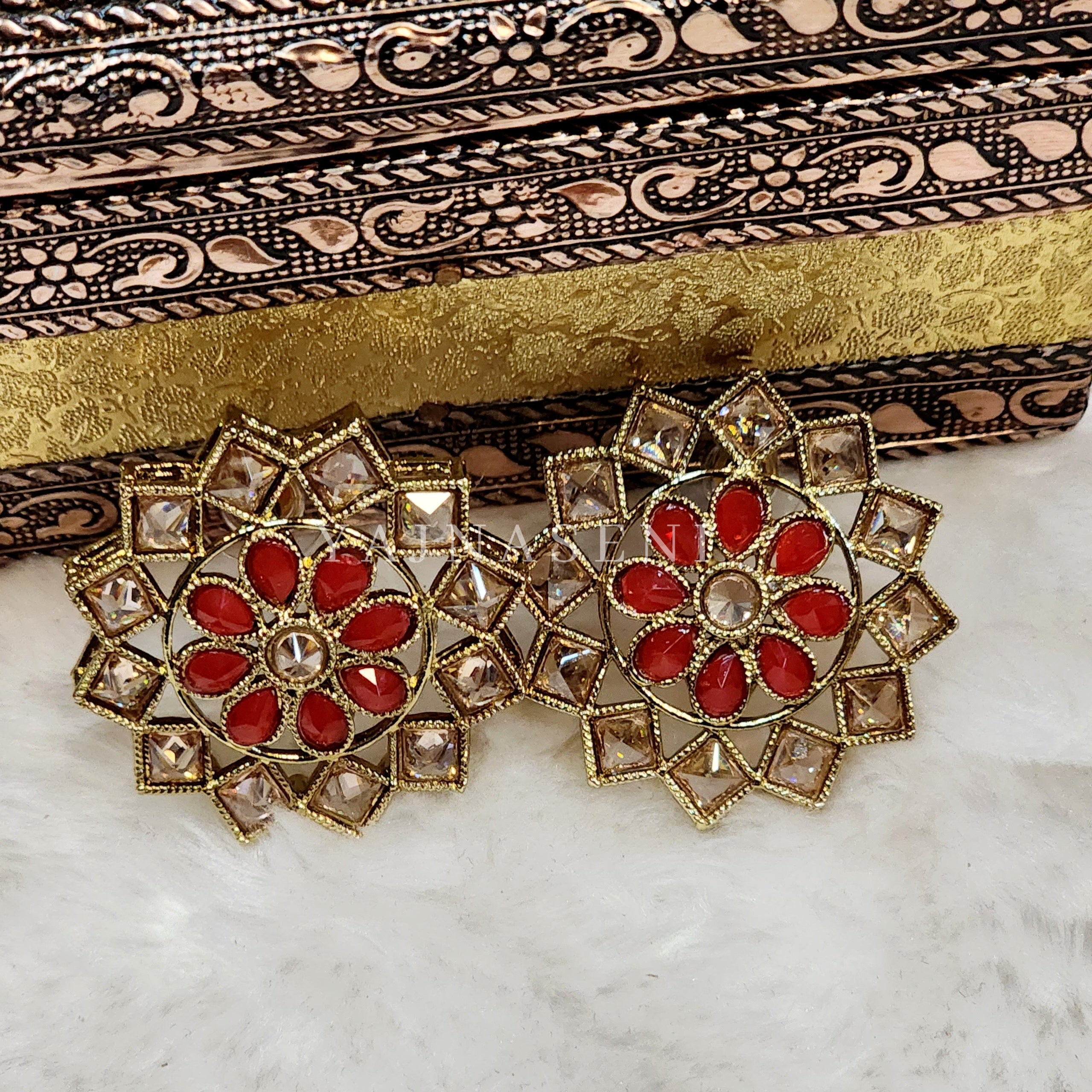 KRITI studs (red)