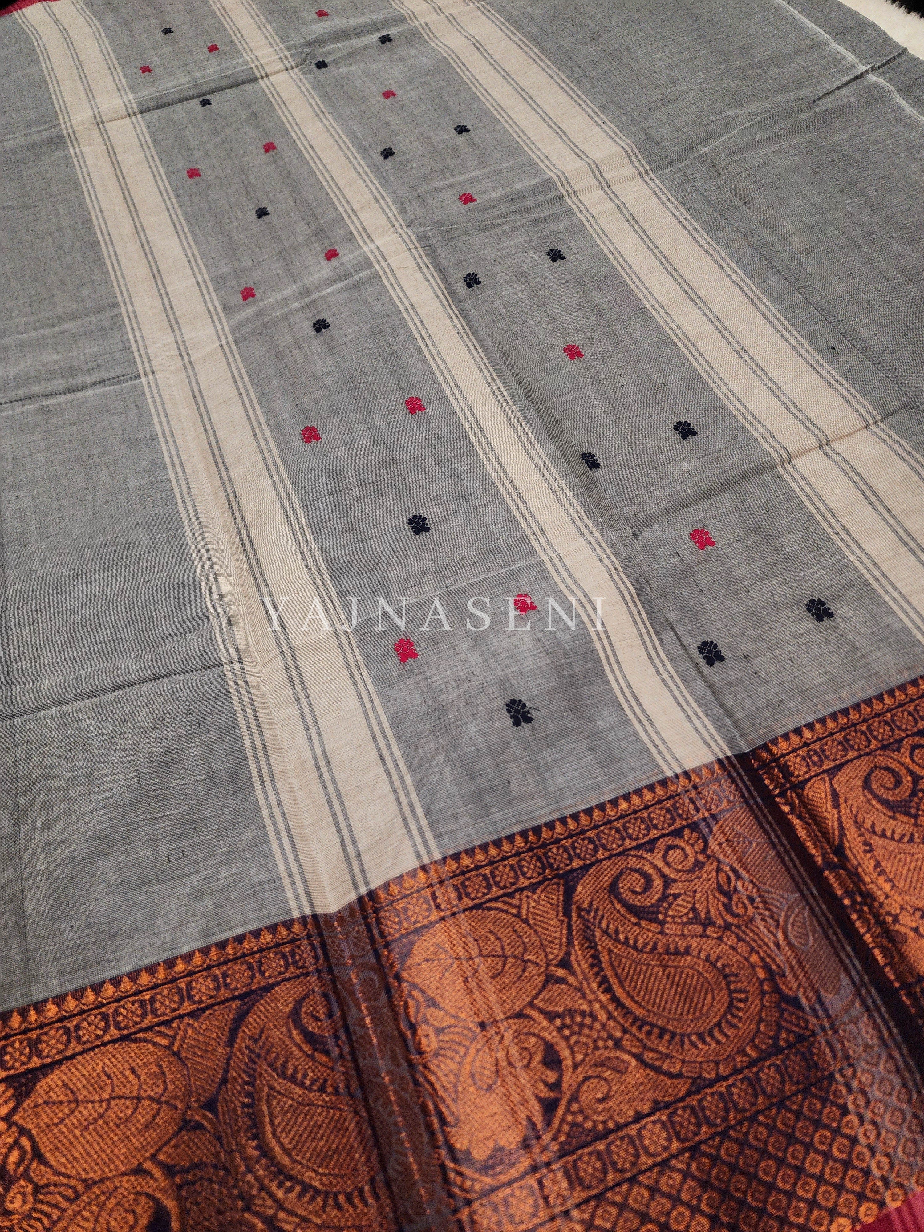 Kanchipuram Pure Cotton x Copper zari saree - Rhinestone Grey
