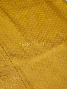 Kubera Pattu Saree x Copper Gold Zari - Mango