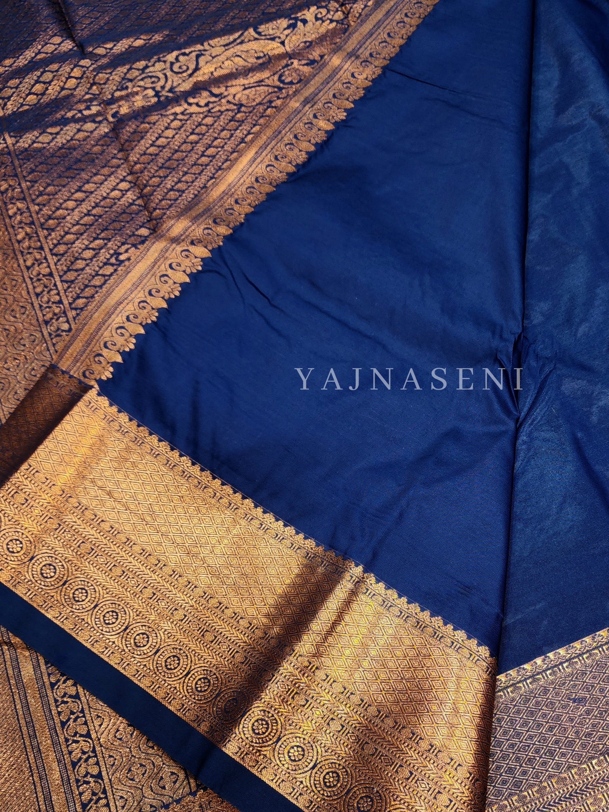 Semi Silk Kanchipuram Saree - Sapphire