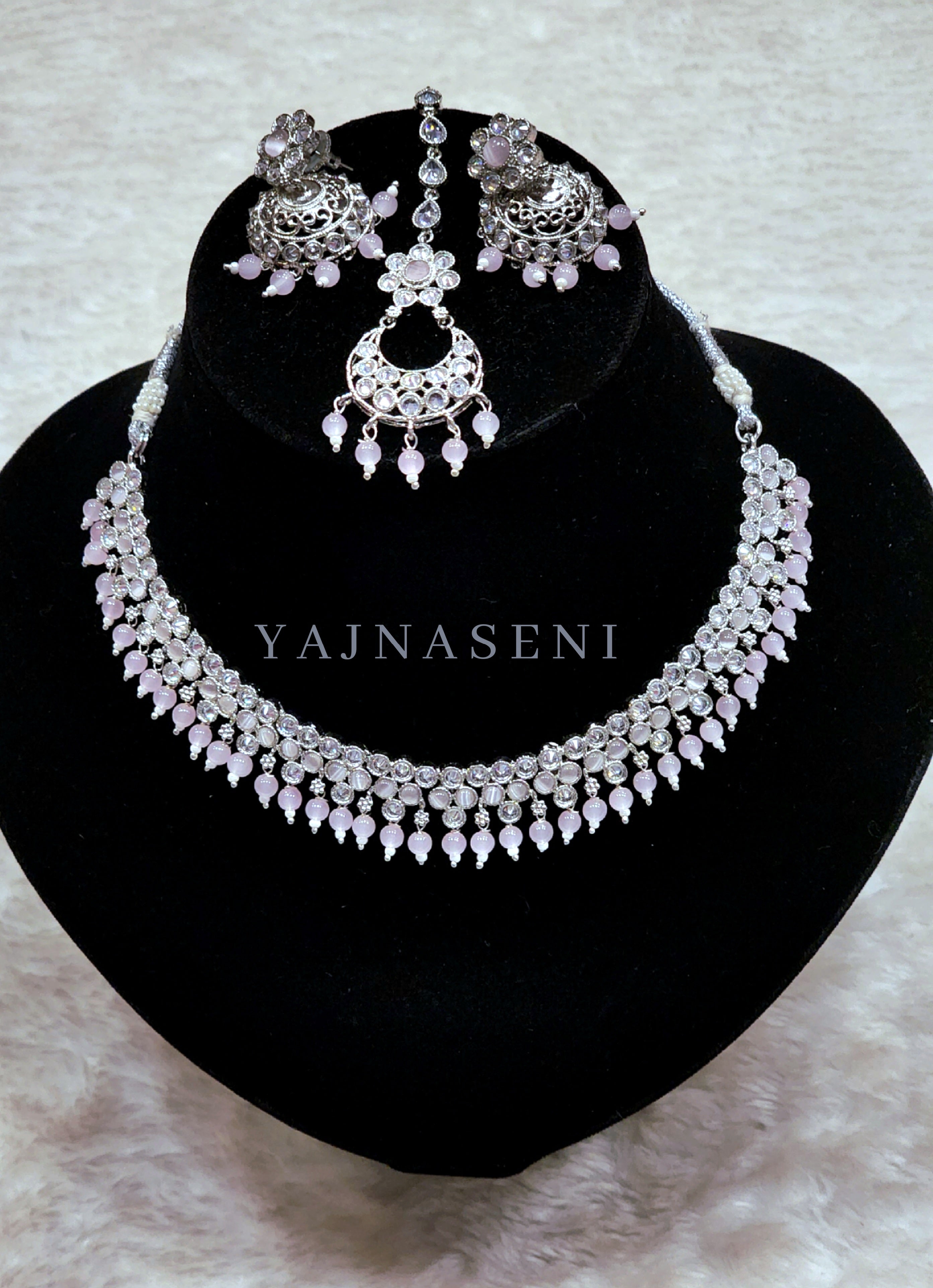 SAANVI (silver x pink)