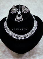 Load image into Gallery viewer, SAANVI (silver x pink)
